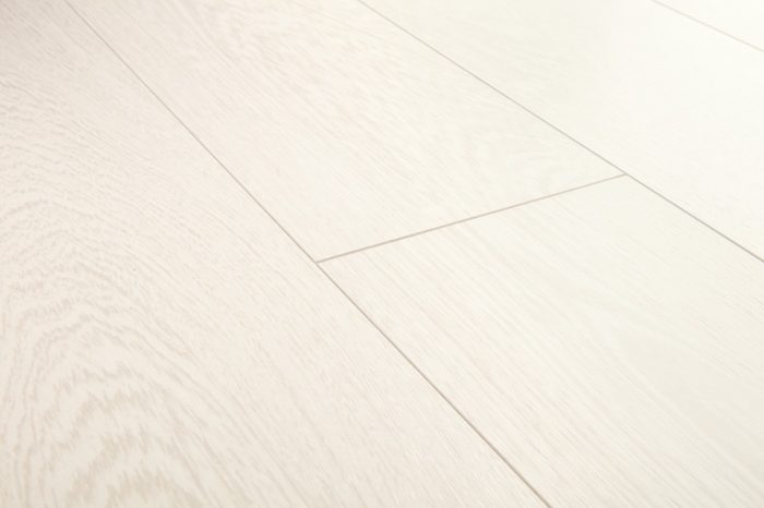 Ламинат Quick Step Perspective Hydro PER1300 Венге интенсивный уп.1,507м2
