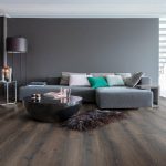 Ламинат Quick Step Majestic MJ3553 Дуб пустынный шлифованный темно-коричневый 9,5/32 V4 уп.2,952м2