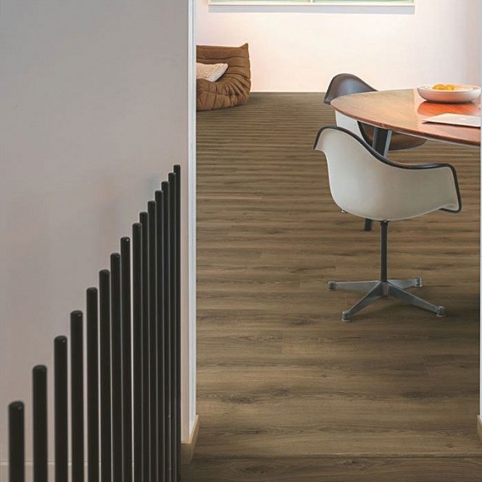 Ламинат Quick Step Classic Plus Hydro CLH 5789 Дуб теплый коричневый уп.1,596м2